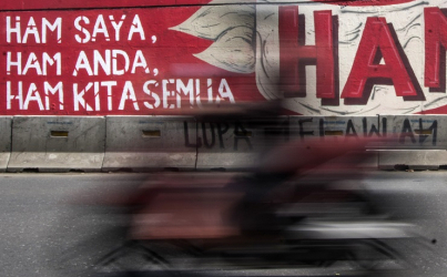 MK Tolak Uji Materi UU Pengadilan HAM